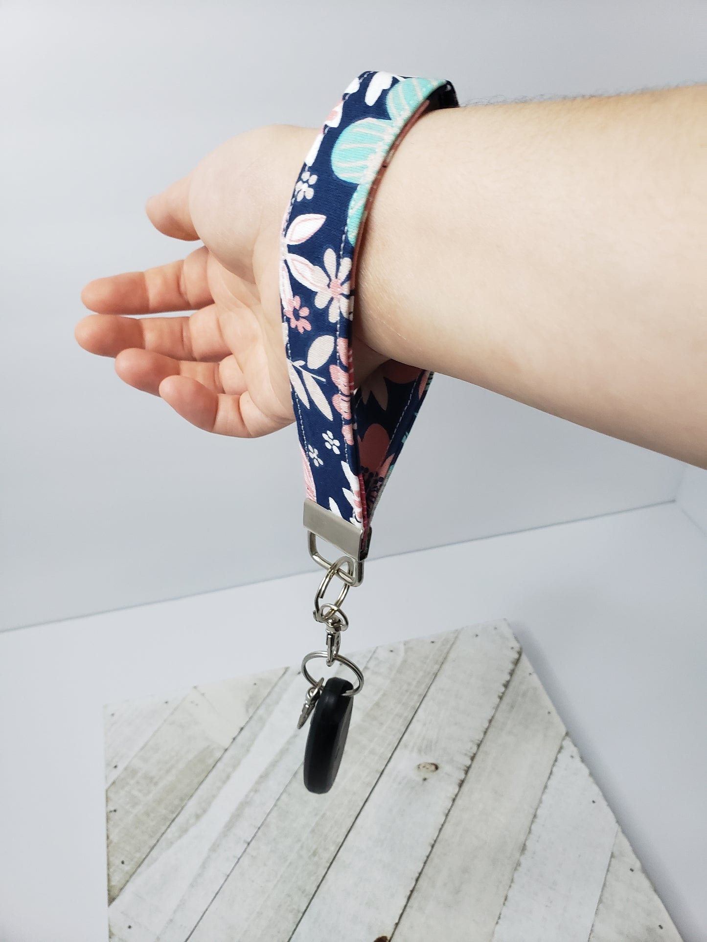 Luce Key fob Wristlet