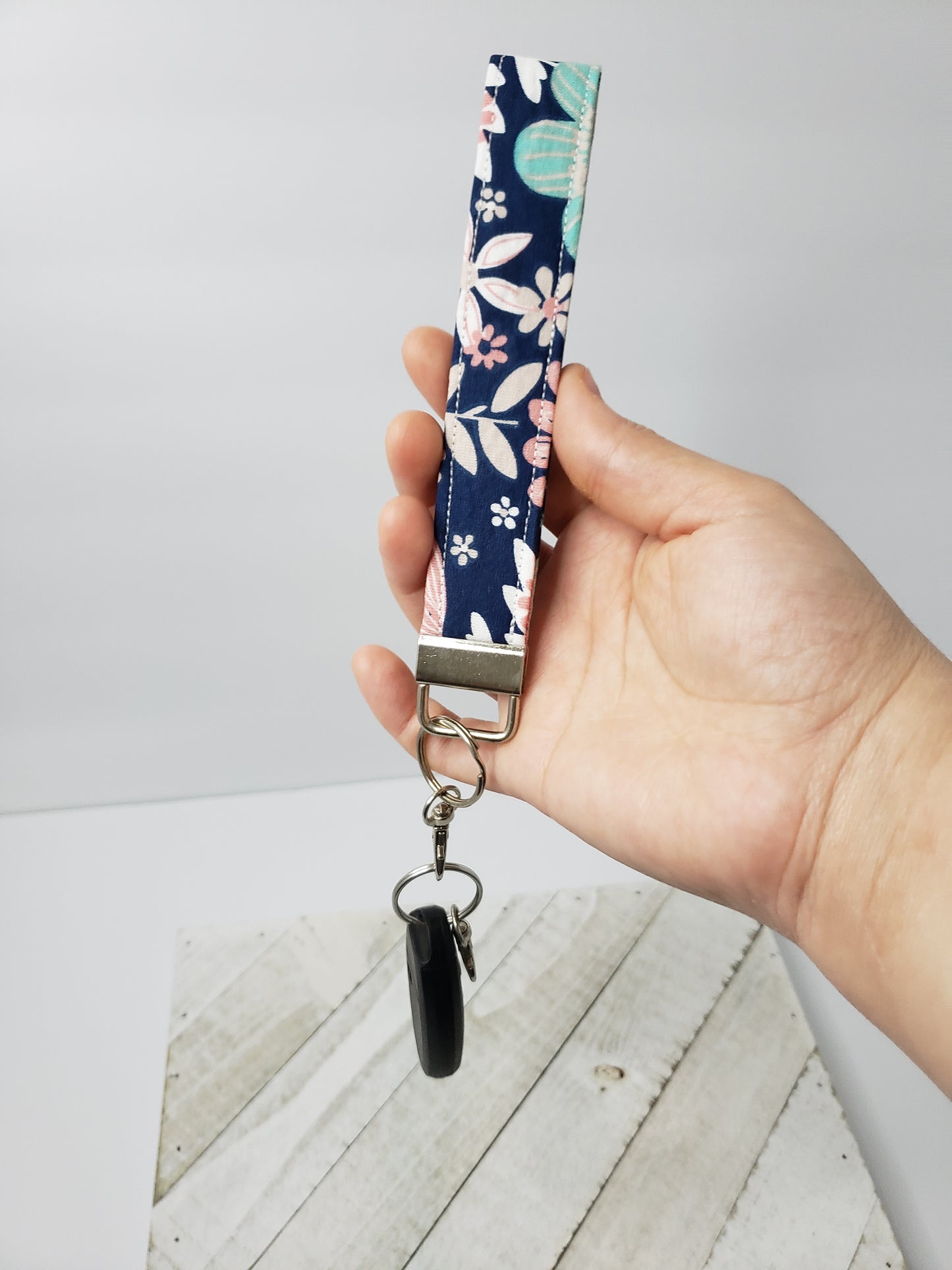 Luce Key fob Wristlet